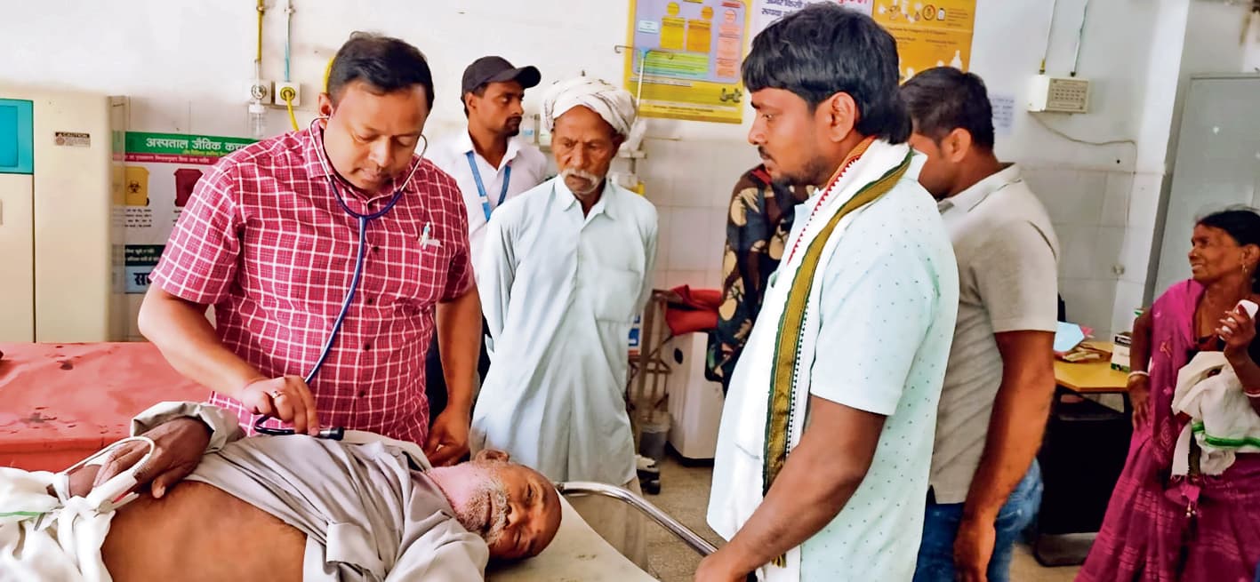 गले में रसगुल्ला अटक जाने से कोर्ट आये बुजुर्ग की मौत