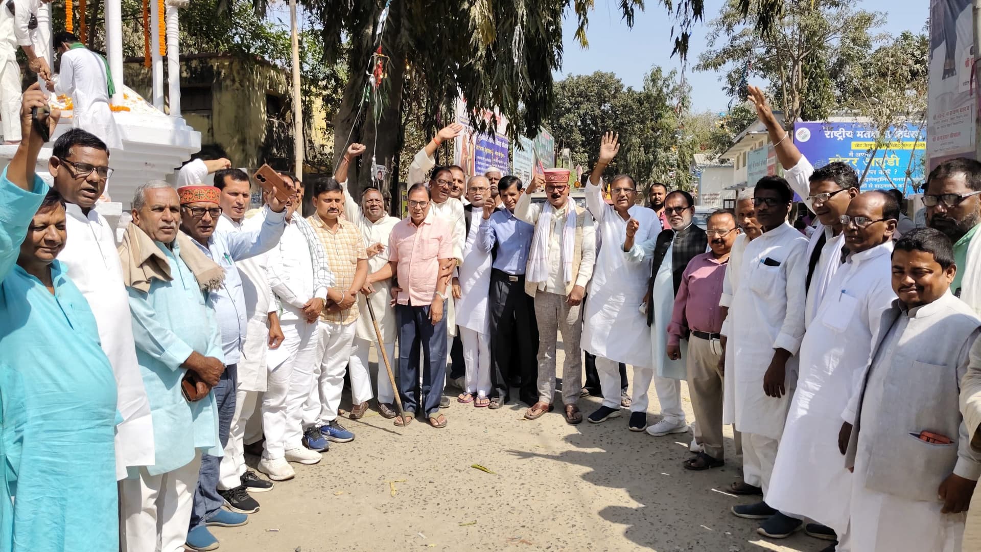शहीद सदानंद को दी गयी श्रद्धांजलि