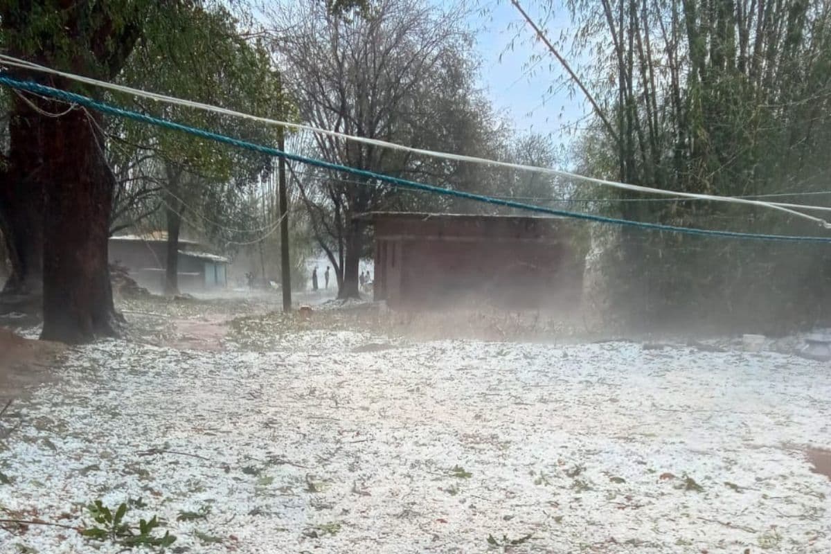 Jharkhand Weather: झारखंड में आज भी बरपेगा मौसम का कहर, तेज हवा, बारिश, ओलावृष्टि और वज्रपात का ऑरेंज अलर्ट