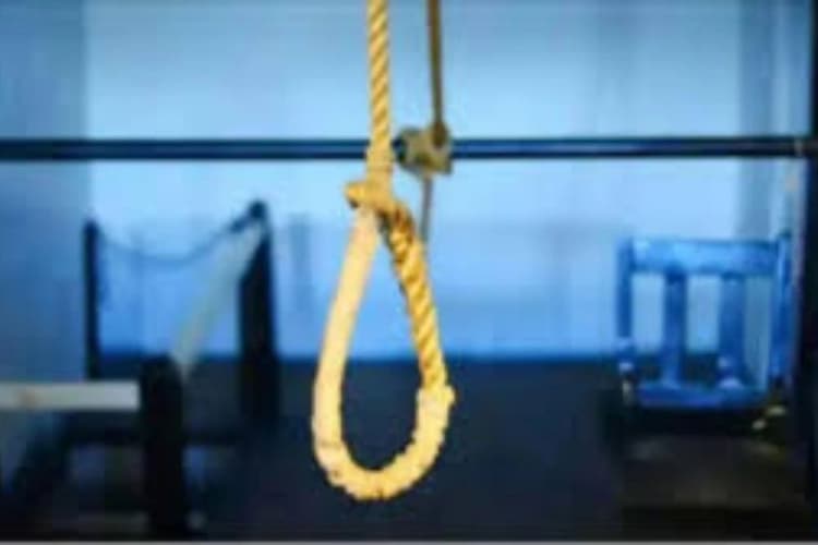 Bihar News: पहले पत्नी ने की खुदकुशी, दूसरी शादी के बाद पति ने भी कर ली आत्महत्या