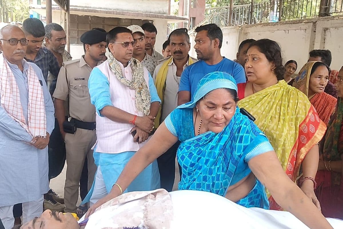 तीन दिन बाद ज्वाइन करनी थी ड्यूटी, मां की सेवा करने छुट्टी पर आए जवान की सड़क हादसे में मौत