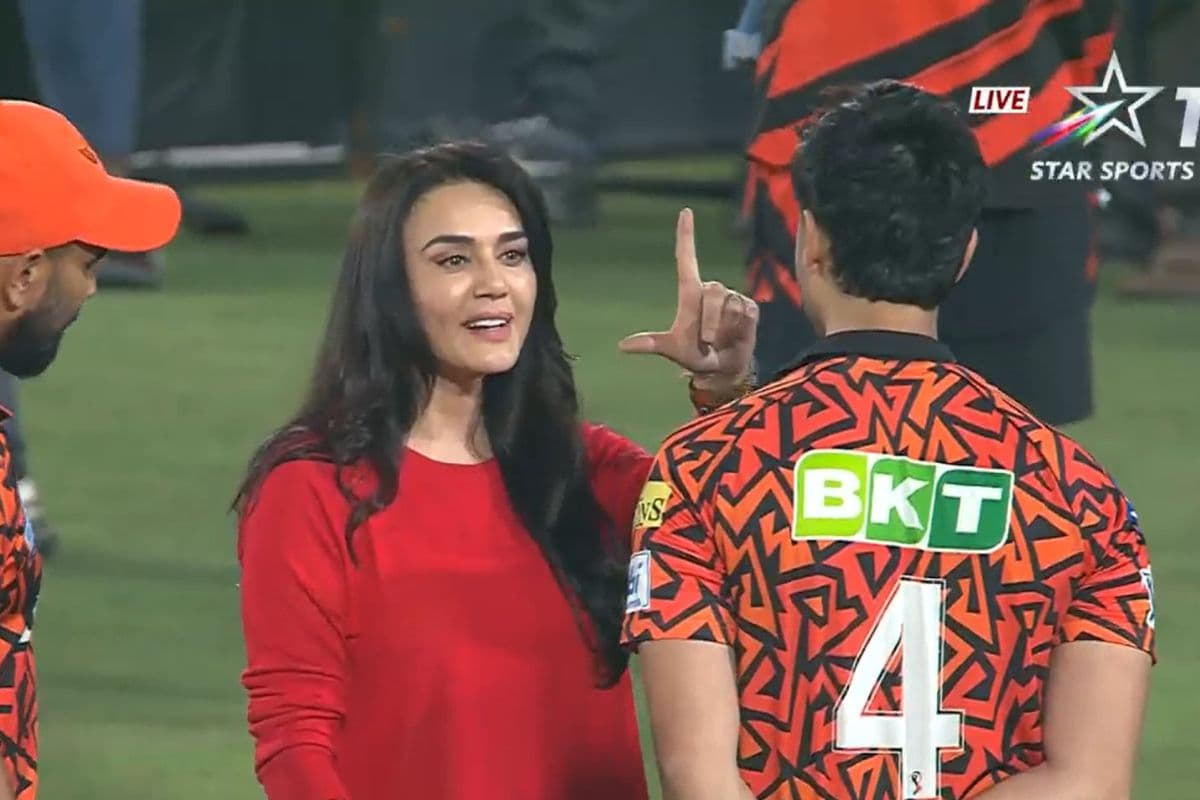 Preity Zinta and Abhishek Sharma