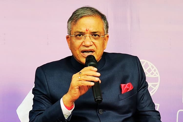 चुनाव आयोग हमेशा वोटर के साथ, रामगढ़ में बोले मुख्य निर्वाचन आयुक्त ज्ञानेश कुमार