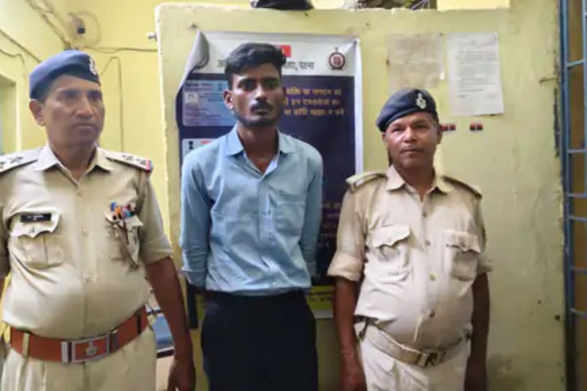 फर्जी लोको पायलट बन ट्रेनों में करता था ये काम, बिहार में ITI का छात्र चढ़ा पुलिस के हत्थे