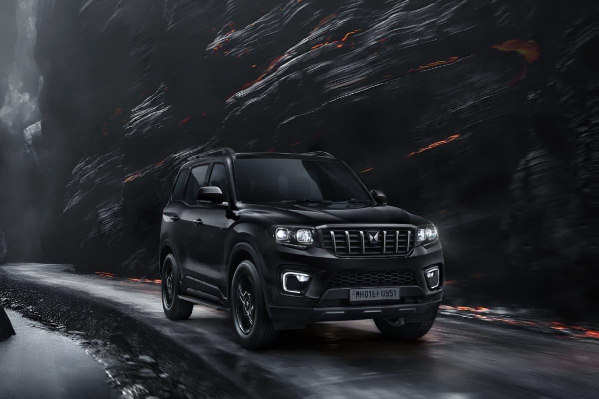 Mahindra Scorpio की बिक्री घटी! रसूख़दारों की थी पहली पसंद, मार्च में सिर्फ इतनी ही गाड़ियां बिकी