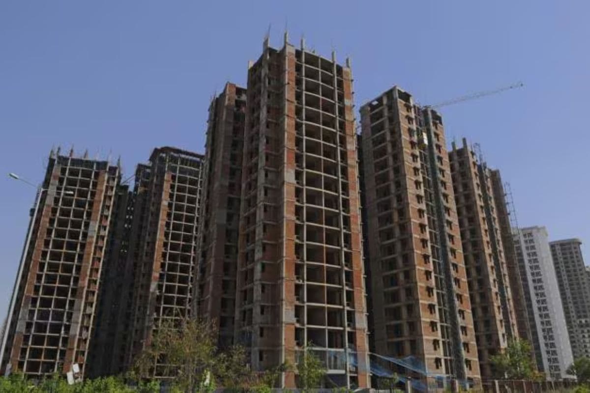रियल एस्टेट कारोबार में मुजफ्फरपुर का दबदबा, पटना के बाद राजस्व वसूली में बना नंबर वन रियल एस्टेट कारोबार में मुजफ्फरपुर का दबदबा, पटना के बाद राजस्व वसूली में बना नंबर वन