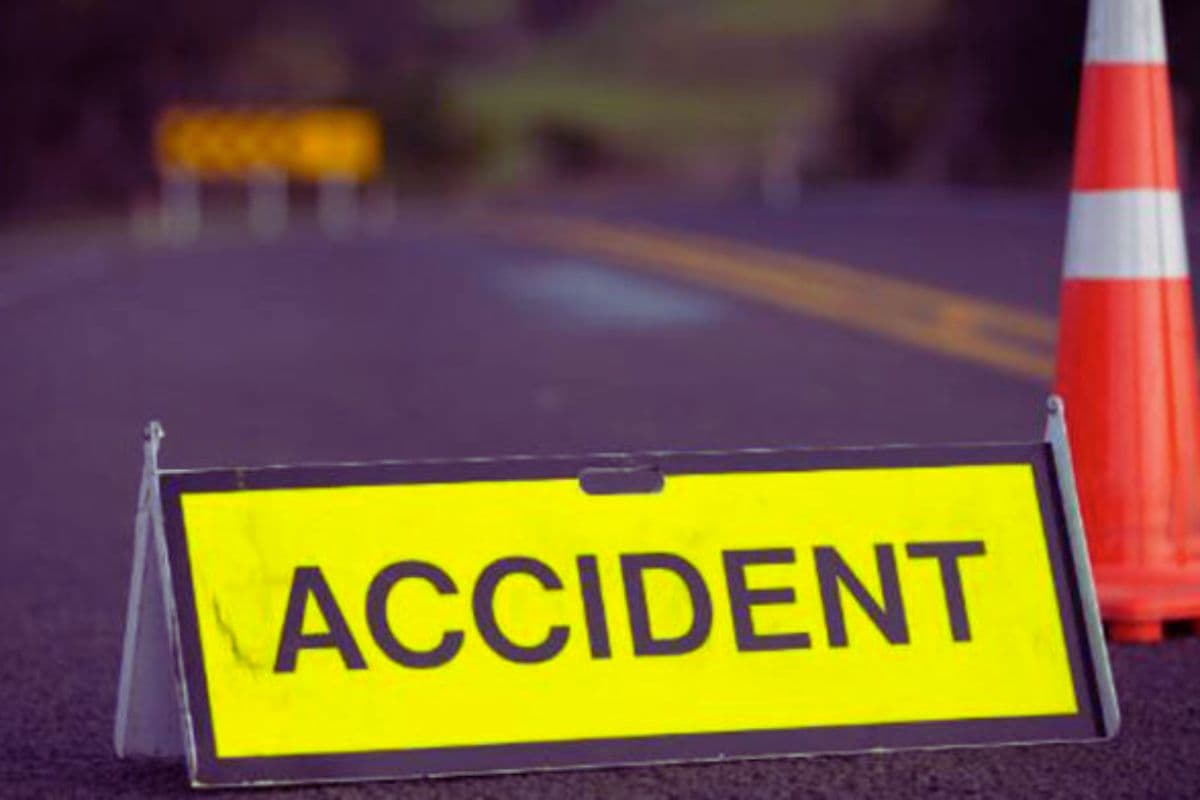 Bihar Accident: पटना में दर्दनाक सड़क दुर्घटना, बाइक से गिरी महिला, हाइवा ने कुचला