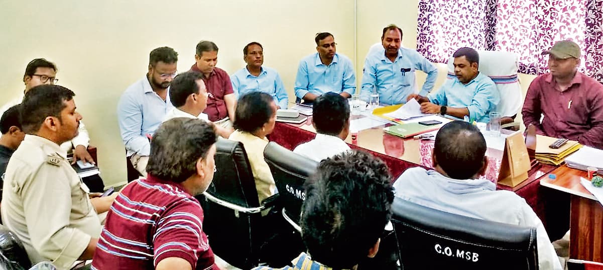east singhbhum news: राखा कॉपर माइंस को जल्द चालू करने में सहयोग करें : डीजीएम east singhbhum news: राखा कॉपर माइंस को जल्द चालू करने में सहयोग करें : डीजीएम