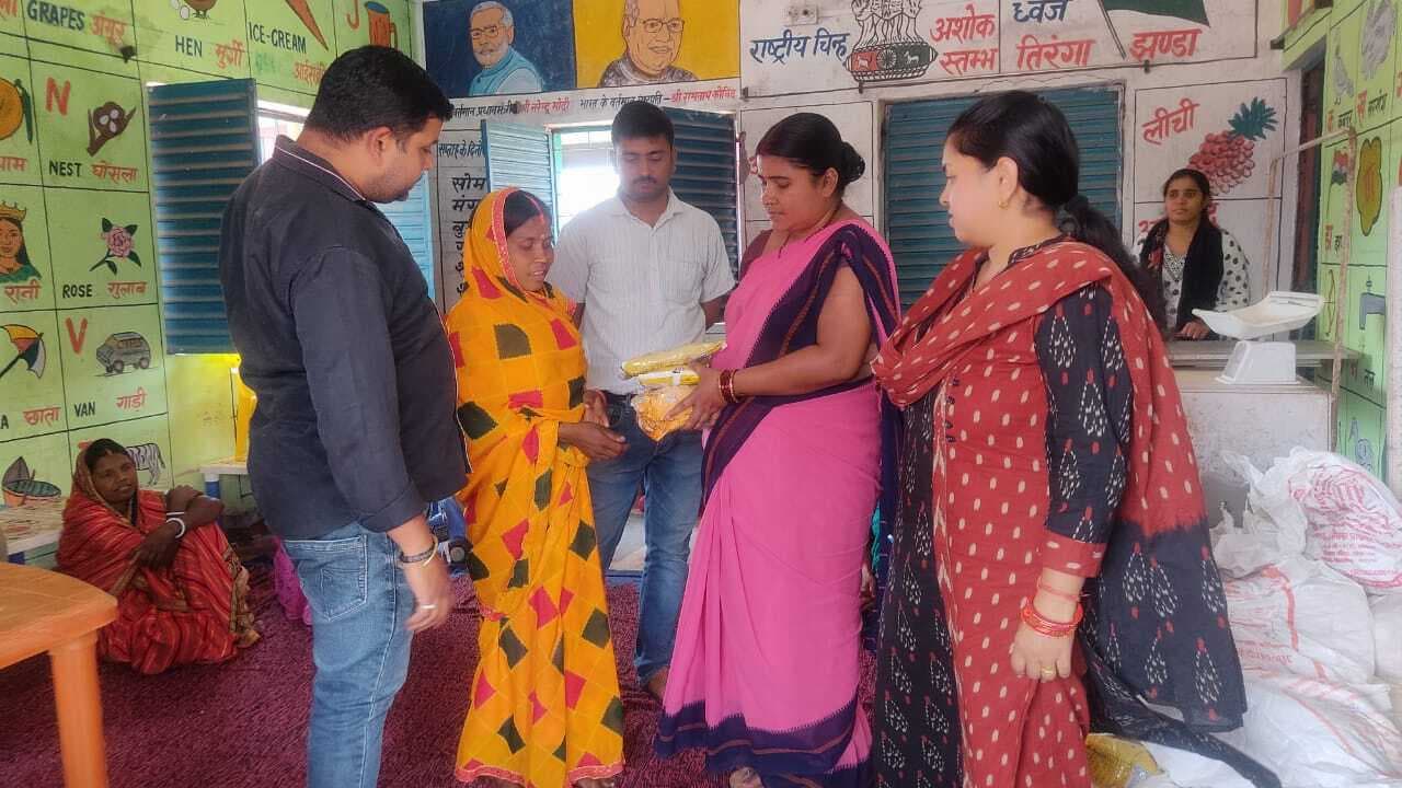 कॉलेज में पोषण पखवाड़ा के तहत पंजीयन कार्यक्रम