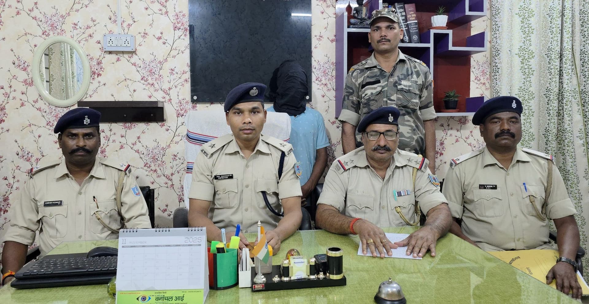 Bokaro News : घर से चोरी की मोटरसाइकिल सहित आरोपी गिरफ्तार