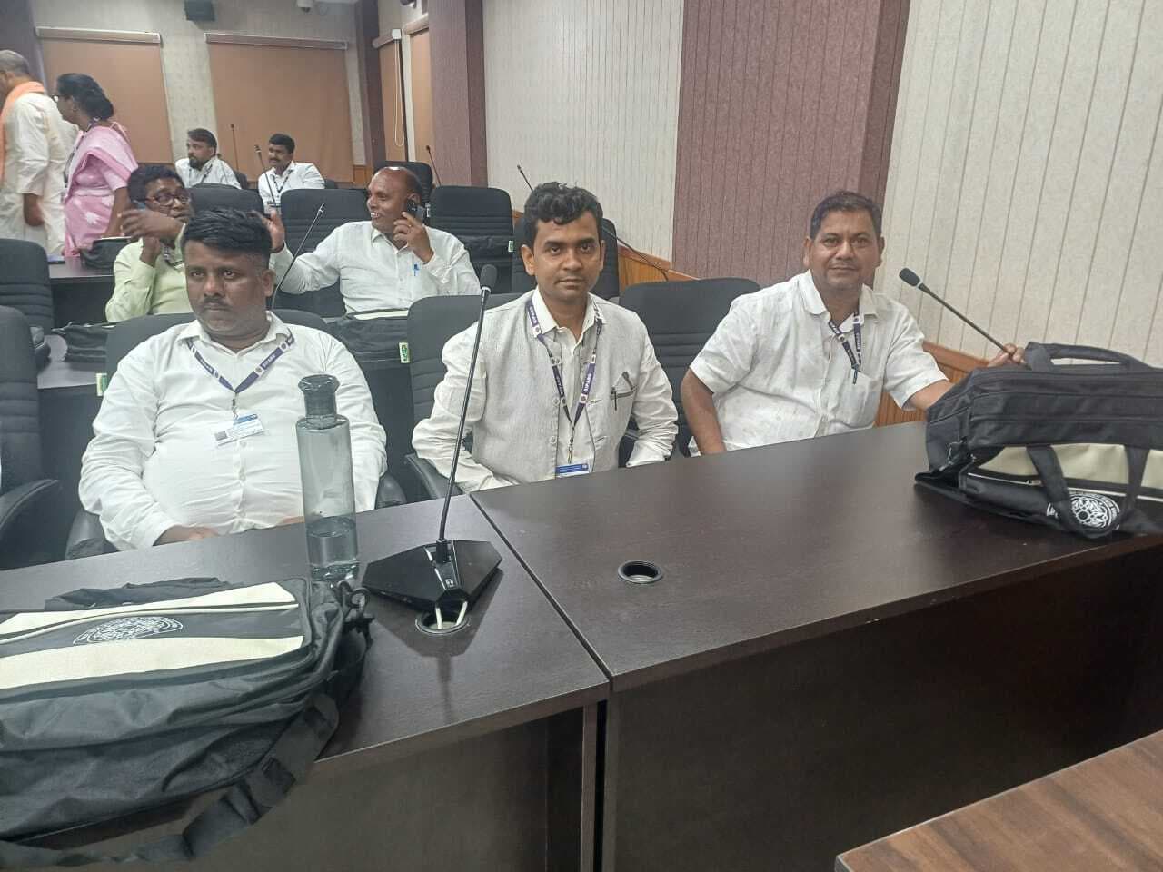 बिपार्ड में तीन पंचायतों के मुखिया ले रहे सात दिवसीय प्रशिक्षण