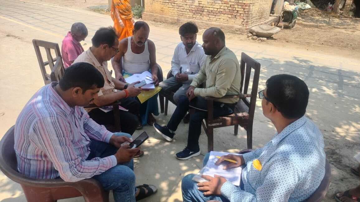 थावे की दो पंचायतों में सम्मान योजना को लेकर इ- केवाइसी और इ- रजिस्ट्रेशन का काम शुरू