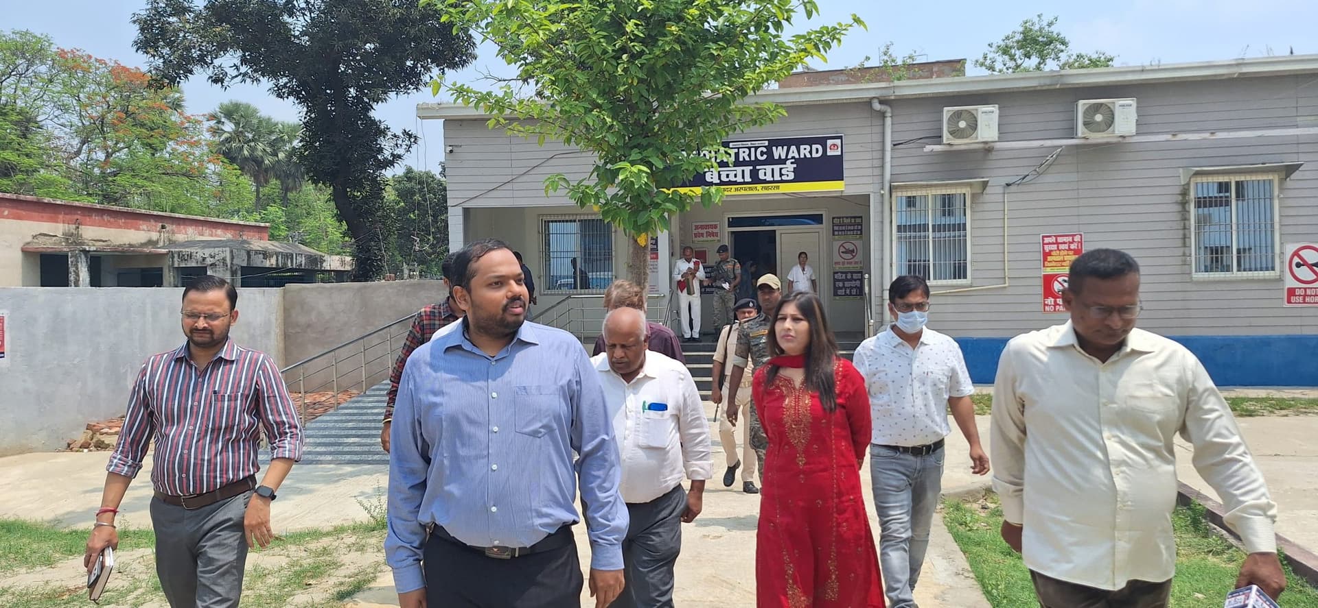 खराब आरओ मशीन व सेंट्रलाइज्ड एसी को ठीक कराने का दिया निर्देश