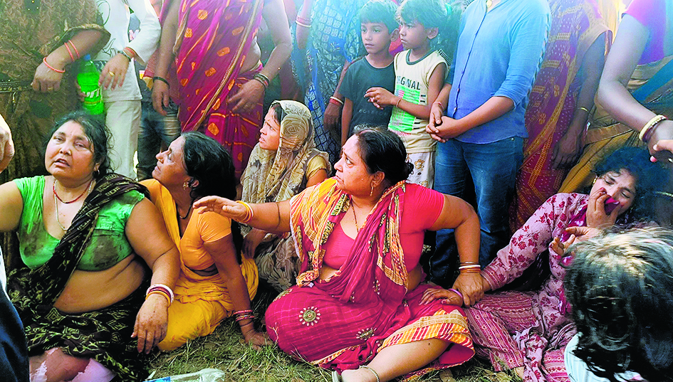 Hajipur News : महुआ में घर के पीछे आम के बाग में मिला शिक्षक के बेटे का शव