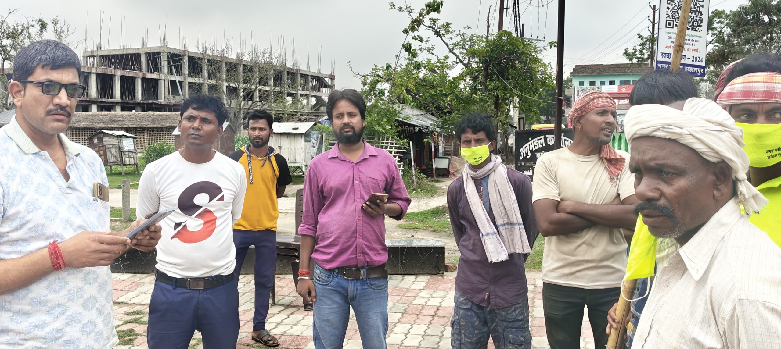 Madhubani News : नप के सफाई कर्मी पीएम सभा स्थल का करेंगे साफ – सफाई