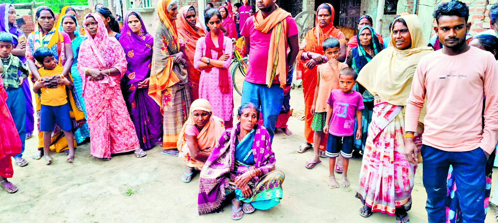 gopalganj news : बारात से लौट रहे दलित युवक की चाकू घोंपकर हत्या, बड़ा भाई जख्मी, पांच धराये