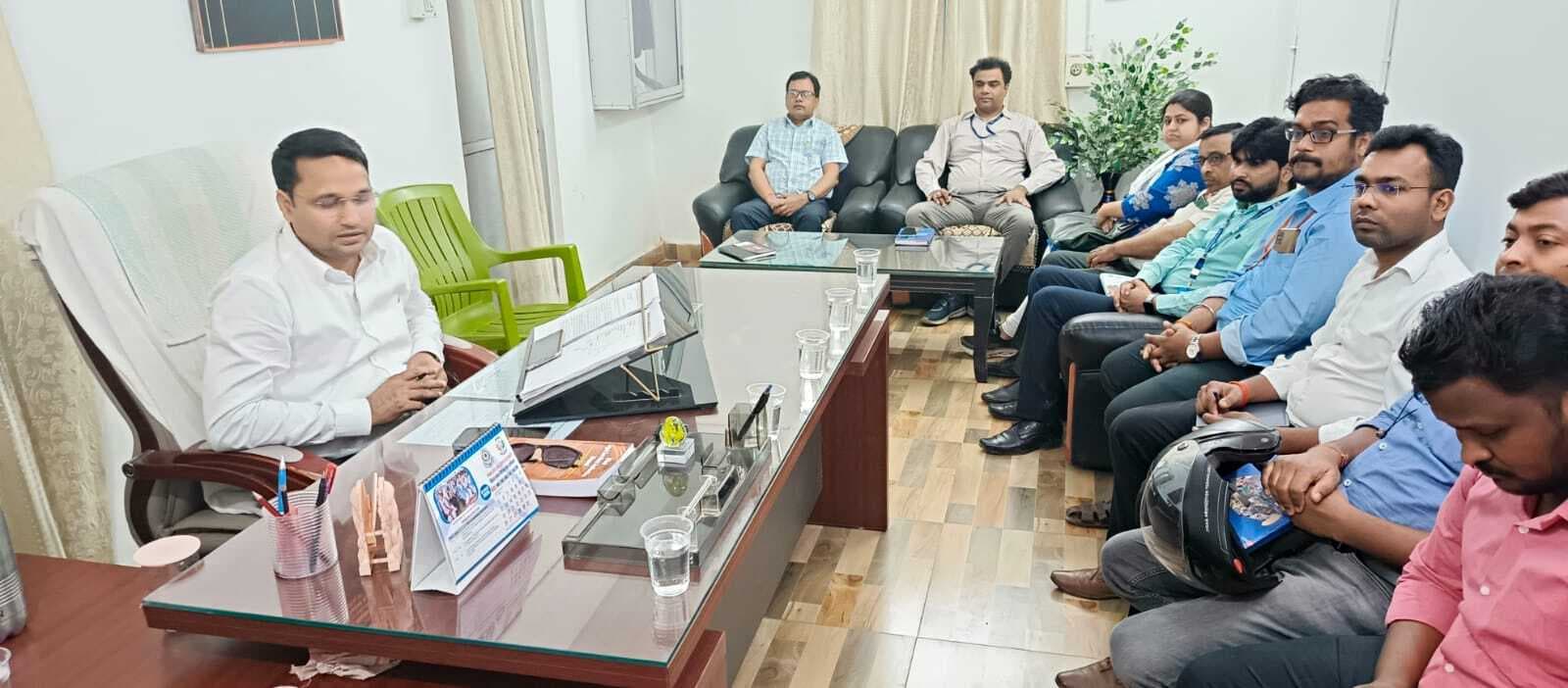 राष्ट्रीय लोक अदालत के लिए तैयार करें नोटिस : सचिव