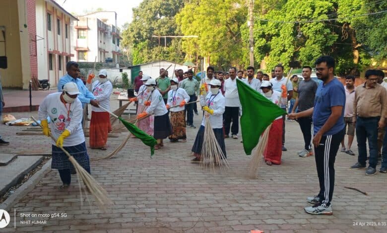 क्लीन एंड ग्रीन लातेहार मिशन की शुरुआत