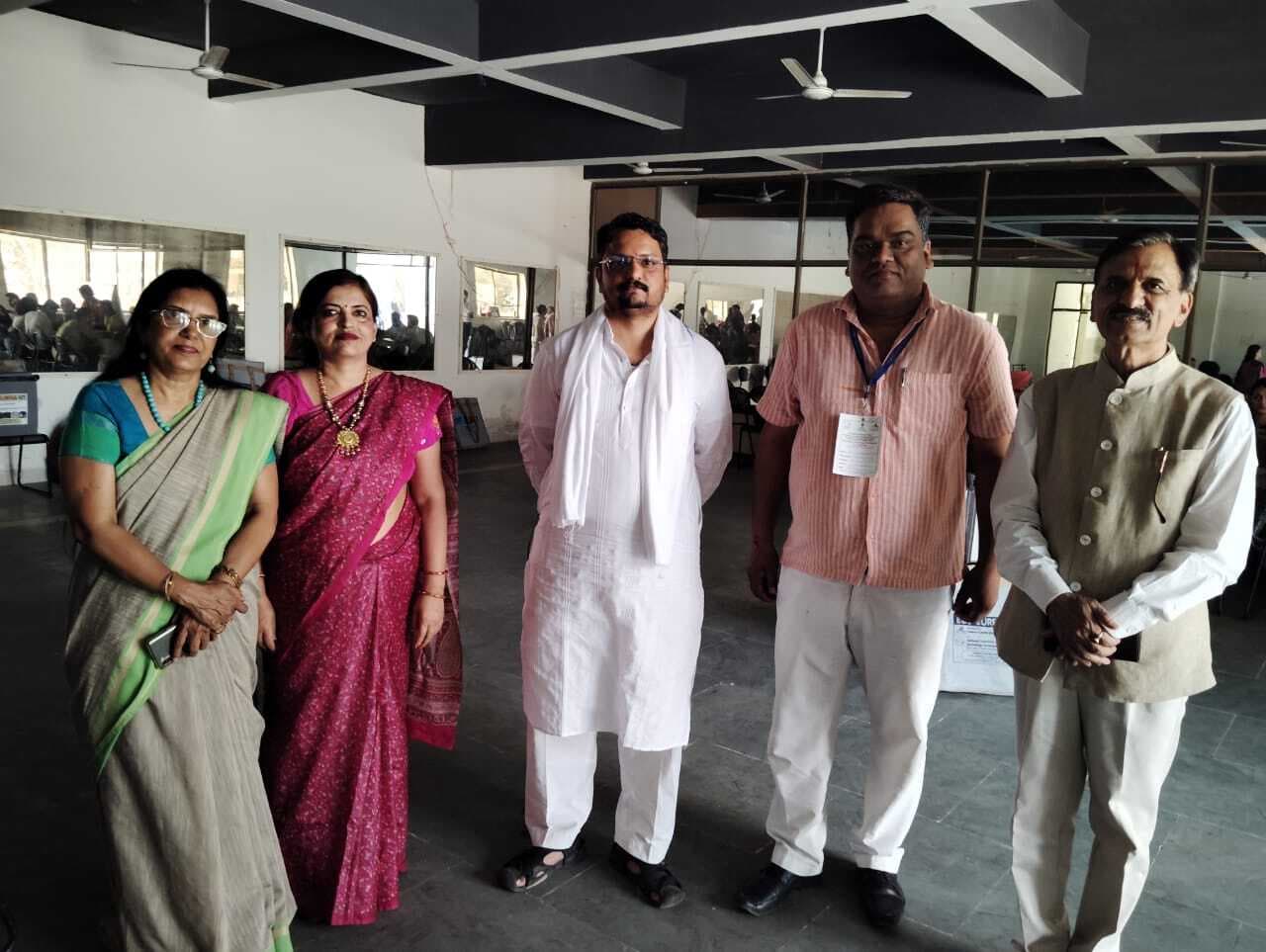 विज्ञान शिक्षक विवेकानंद प्रसाद को मिला यूको यूरेका किट का प्रशिक्षण, राज्य स्तर पर चयनित चार शिक्षकों की टीम गयी थी ग्वालियर