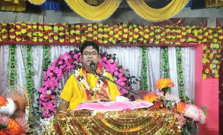 मनिहारी गांव में आयोजित श्रीमद्भागवत कथा का समापन