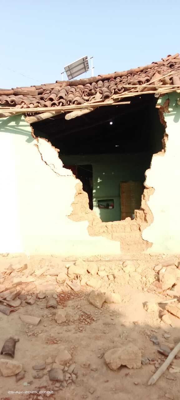 हाथियों ने अरंडियाटांड़ में मचाया उत्पात