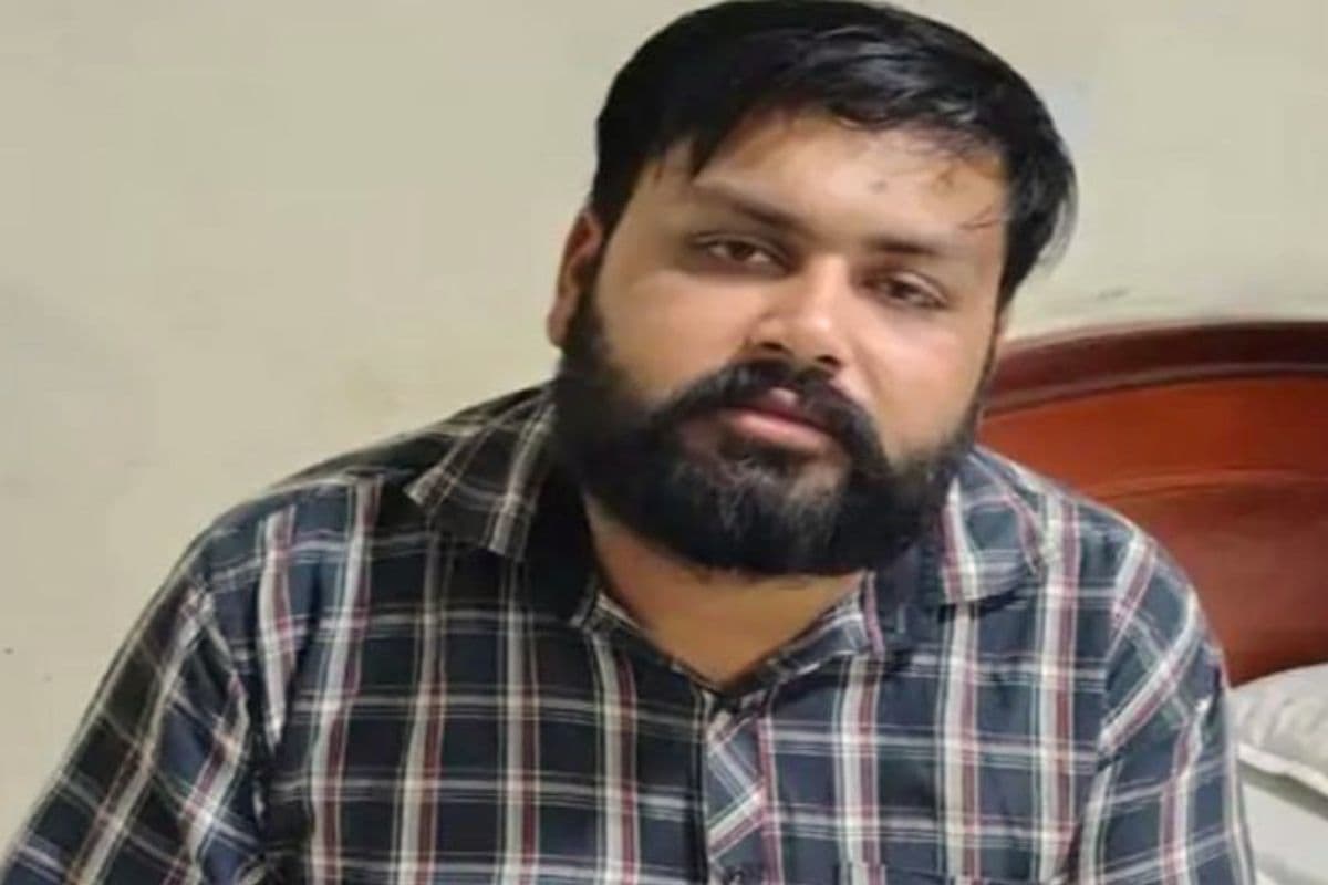 20 लाख में दे रहा था कांग्रेस का अध्यक्ष पद, राहुल गांधी का PA बताने वाला पटना में गिरफ्तार