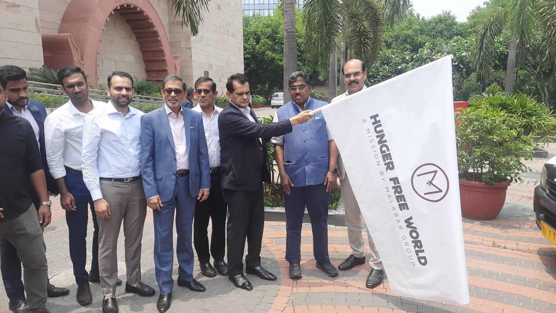 Hunger Free World: देश को सामाजिक तौर पर सशक्त बनाने के लिए भुखमरी और कुपोषण को करना होगा दूर