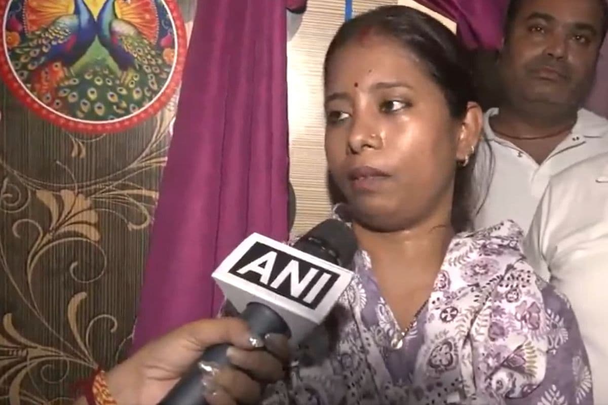 BSF Jawan wife reaction BSF Jawan wife reaction