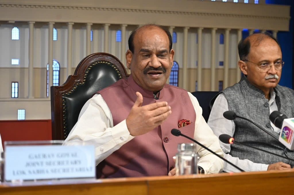 Om Birla: हमें अपनी सेना के शौर्य, वीरता और विजन पर गर्व है