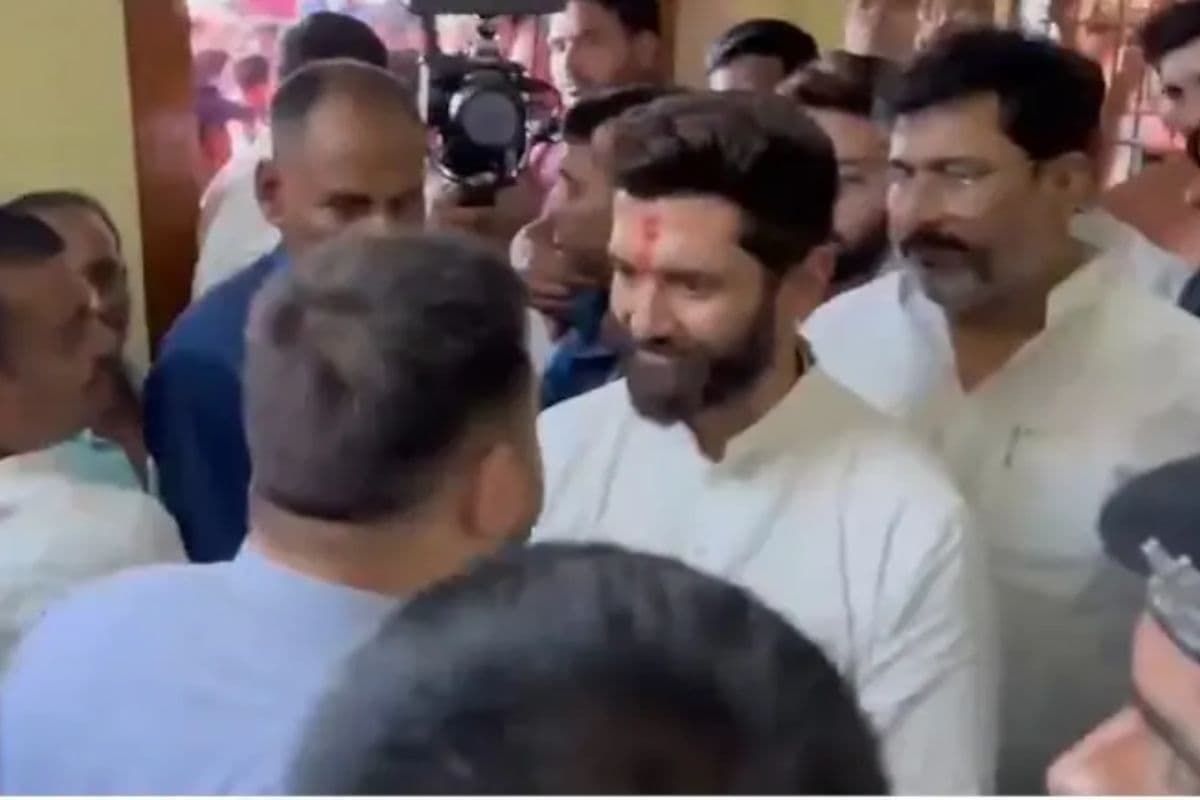 Bihar Politics: तेजस्वी से मुलाकात के बाद बोले चिराग, मेरे छोटे भाई है पूर्व डिप्टी सीएम