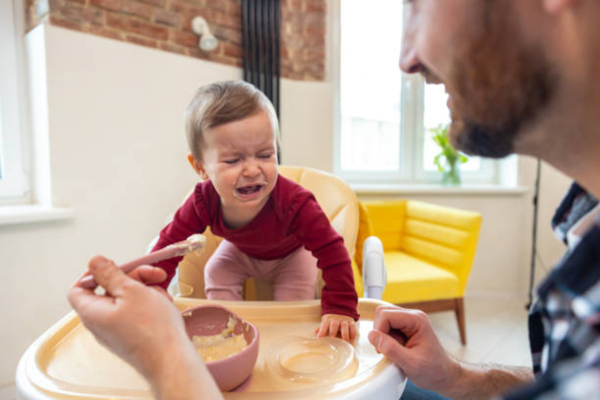 Parenting Tips: बच्चा खाना नहीं खा रहा? ये 7 ट्रिक जरूर आजमाएं
