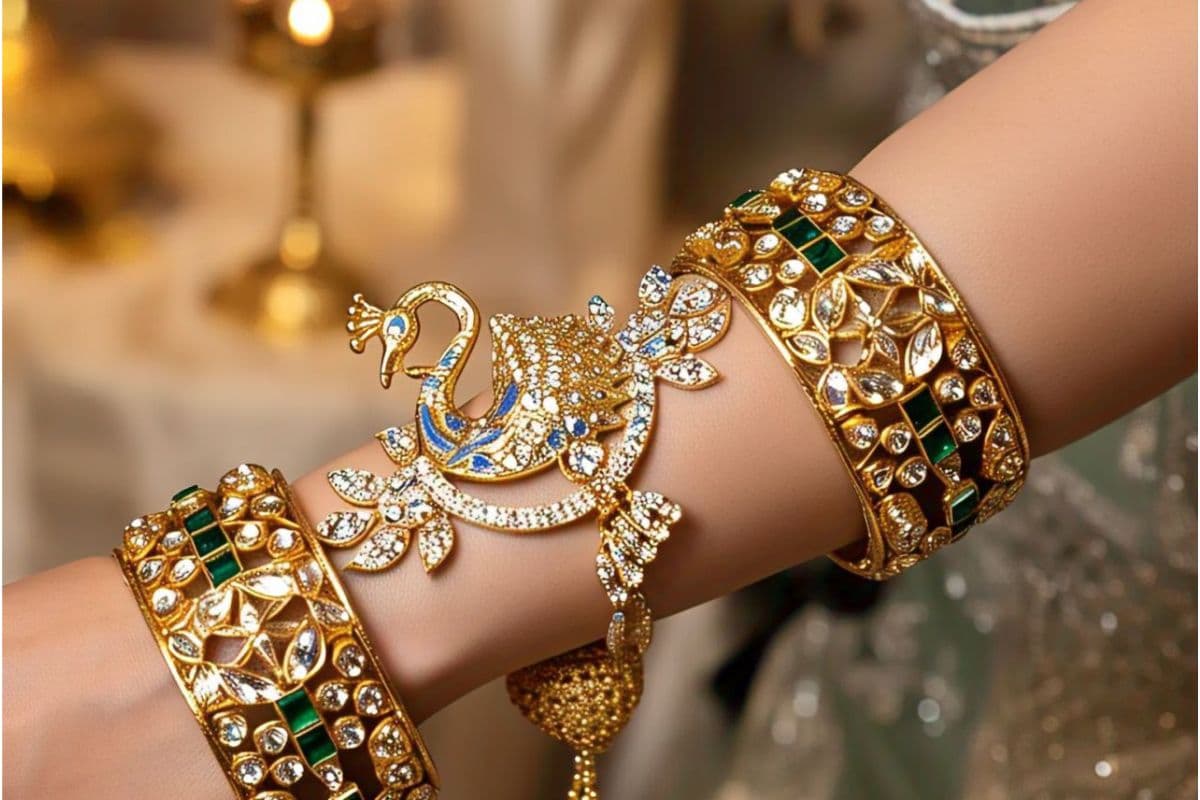 Bridal Bajuband Design: दुल्हन के लुक को रॉयल बनाएंगे ये ट्रेडिशनल और ट्रेंडी बाजूबंद डिजाइन