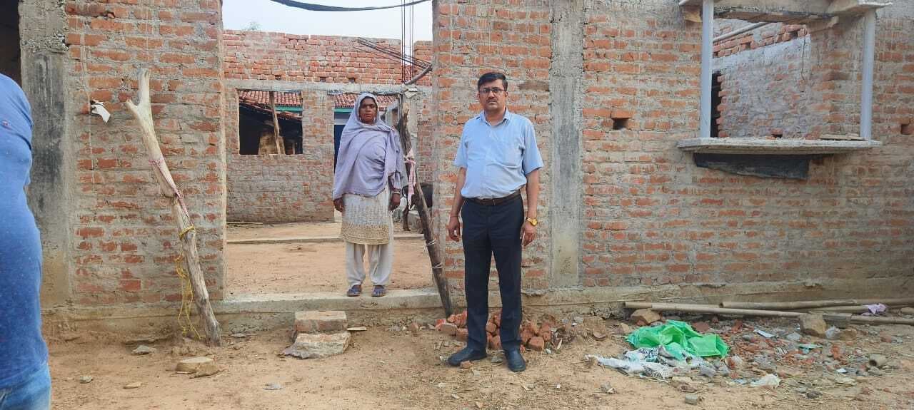 आवास पूर्ण नहीं करने वालों से होगी राशि की रिकॉवरी : बीडीओ