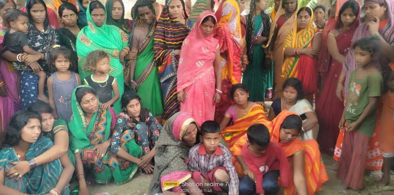 बैकुंठपुर में आंधी-पानी में गाय बांधने निकली थी महिला, वज्रपात से माैत