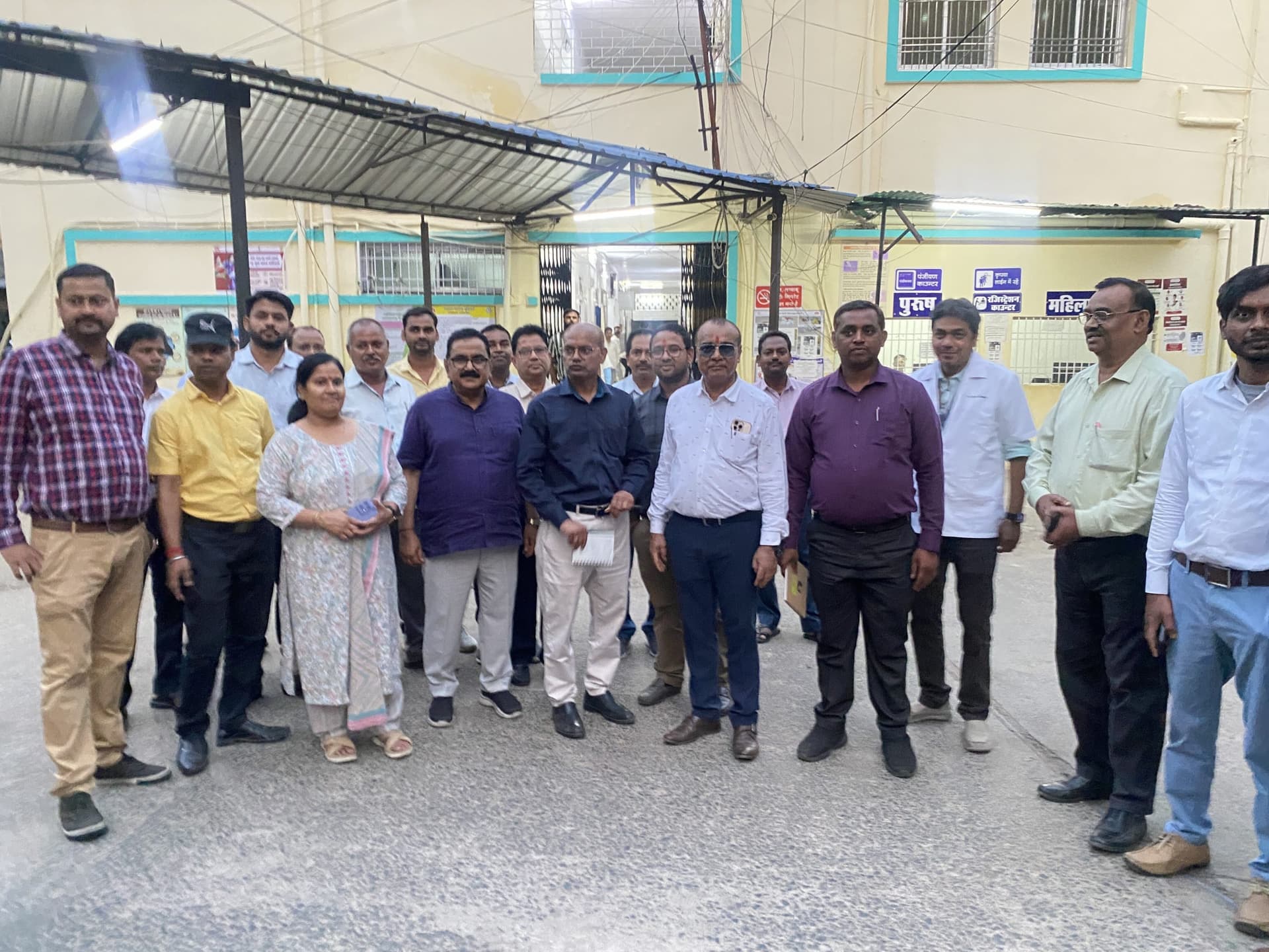 Giridih News: स्टेट टीम ने किया सदर अस्पताल का निरीक्षण,