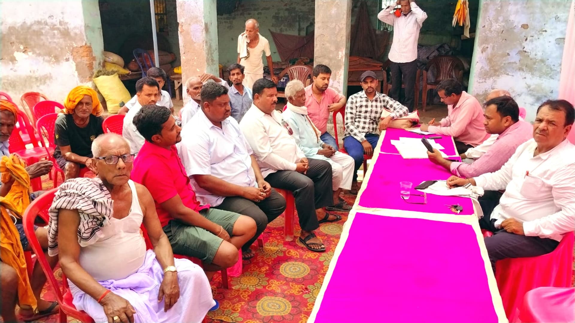 आपका शहर-आपसे संवाद कार्यक्रम में वार्ड नौ में पहुंची नप की टीम, शहरवासियों की सुविधा के लिए हुआ कई योजनाओं का चयन