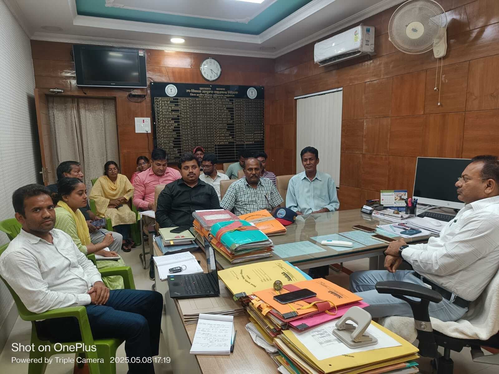 आपदा प्रबंधन की बैठक में डीडीसी ने की मॉक ड्रिल की समीक्षा