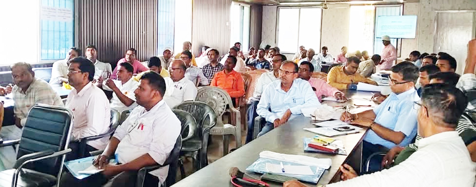 प्रखंड सभागार में बीएलओ प्रशिक्षण शुरू, तीन दिनों तक होगा प्रशिक्षण
