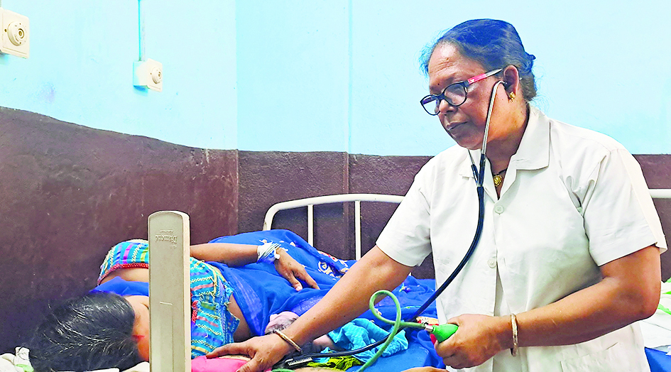 siwan news : विश्व नर्स दिवस : एएनएम फुलमनी ने सेवा को बनाया जीवन का उद्देश्य
