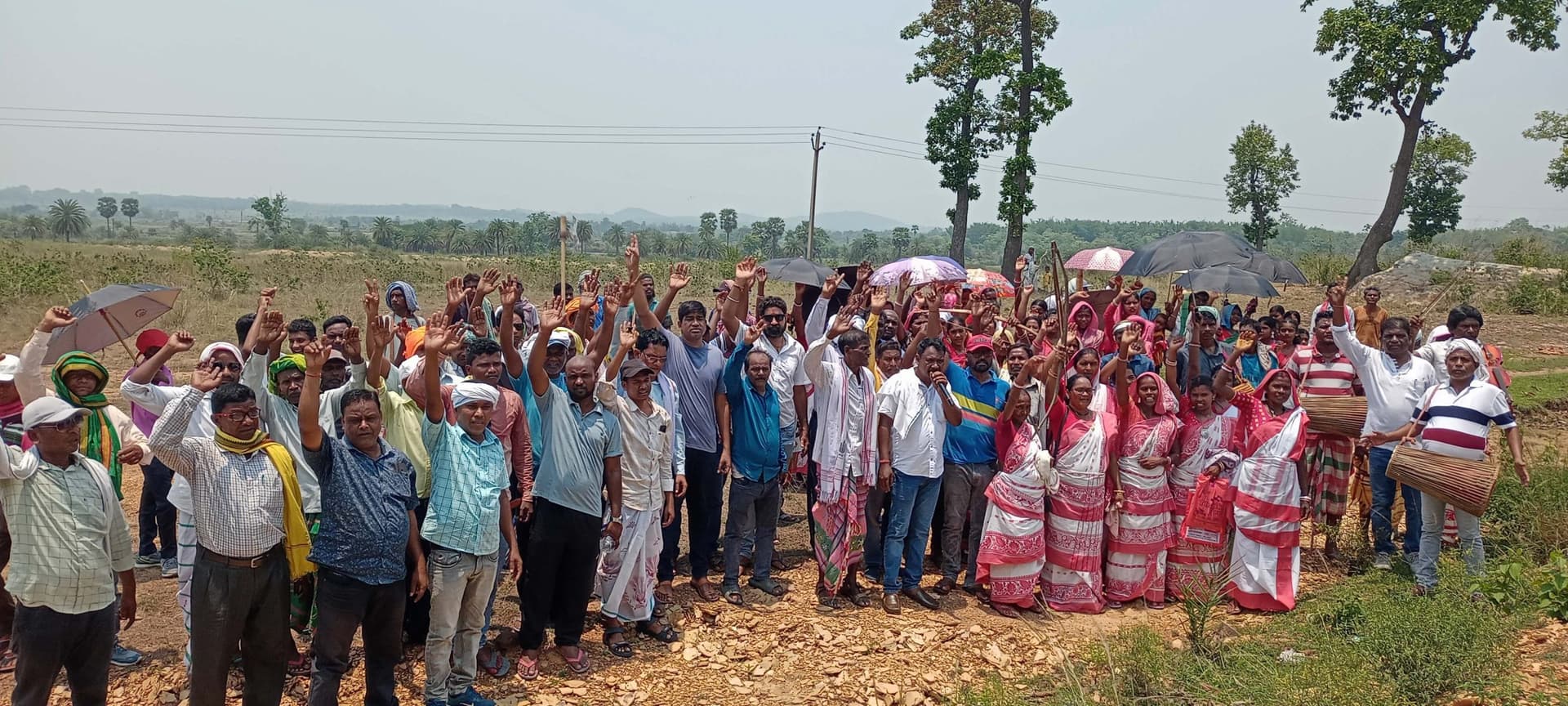 East Singhbhum News : ट्राइबल विवि के समर्थन में आये 7 गांव, कहा- विरोध करने वालों को समाज माफ नहीं करेगा