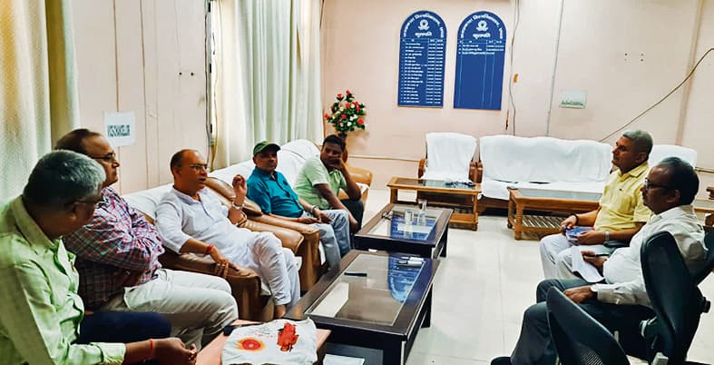 Saran News : भारतीय दर्शन परिषद के आयोजन को लेकर विवि में हुई बैठक