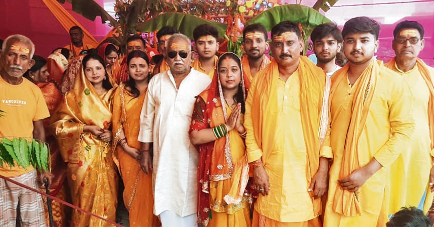 Saran News : अखंड अष्टयाम को लेकर निकाली गयी कलशयात्रा