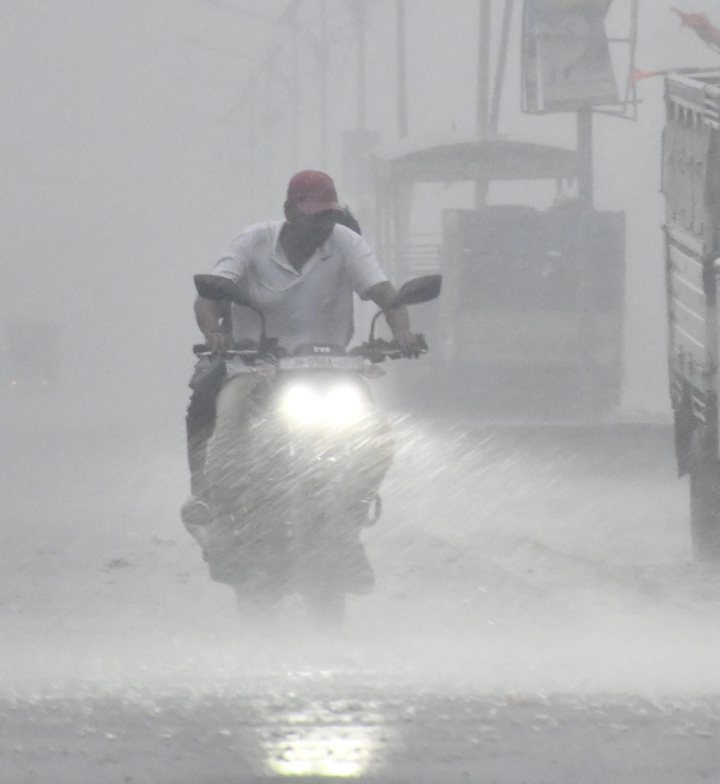 Bokaro News : झमाझम बारिश से गरमी से मिली राहत