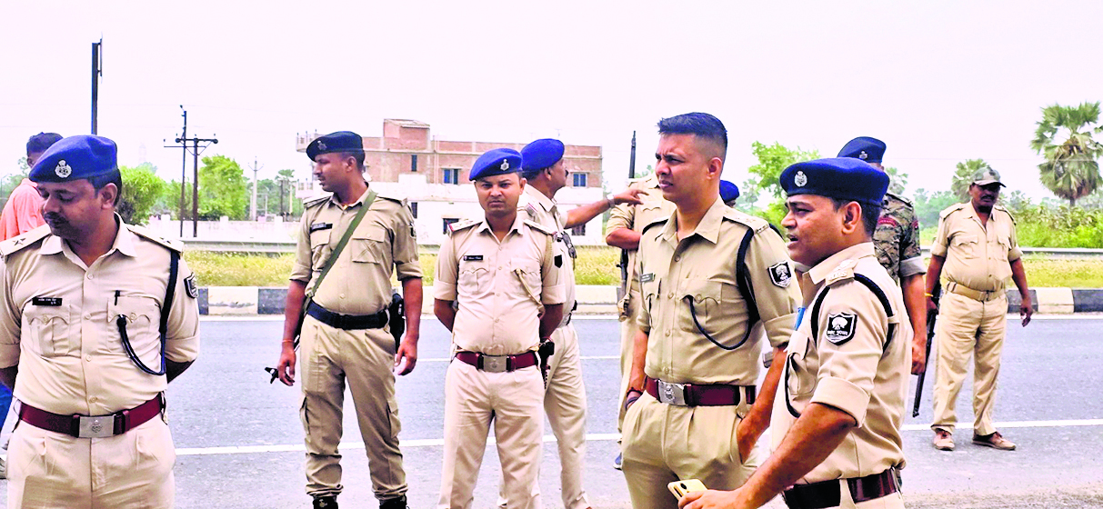 Gopalganj News : विभिन्न मामलों में 50 से अधिक अभियुक्तों को पुलिस ने किया गिरफ्तार, भेजा जेल