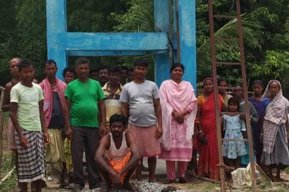 East Singbhum News : मालदेडीह में जलमीनार खराब, पानी को भटक रहे 40 परिवार