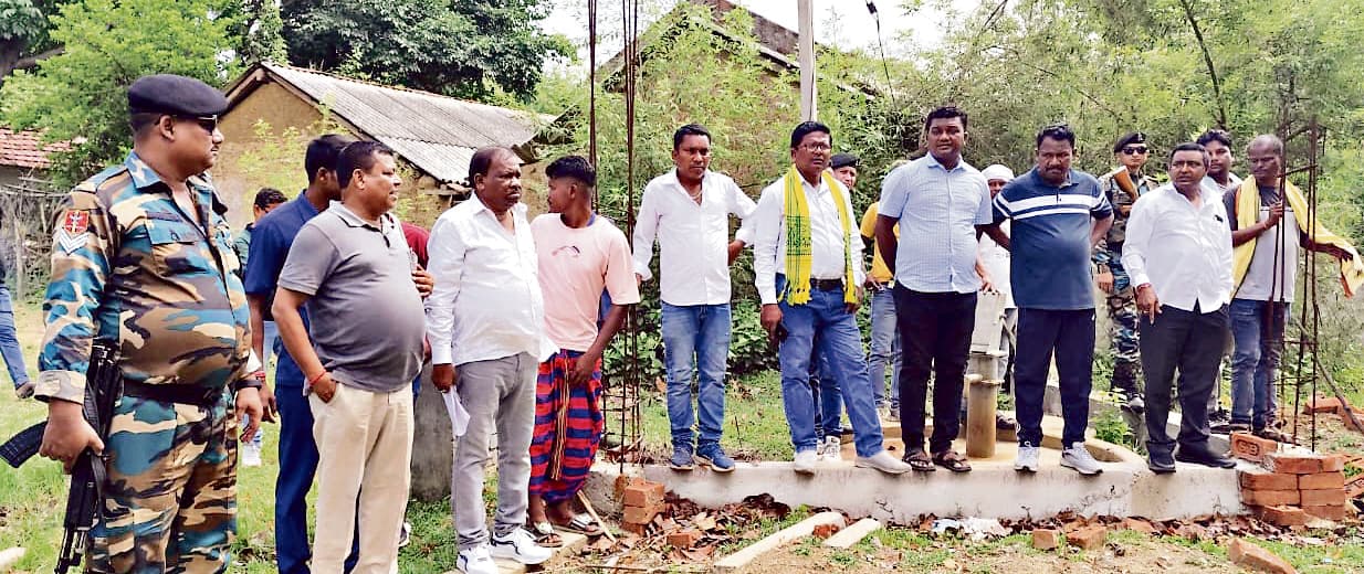 East Singhbhum News : चार साल से अधूरा है जाहेरथान