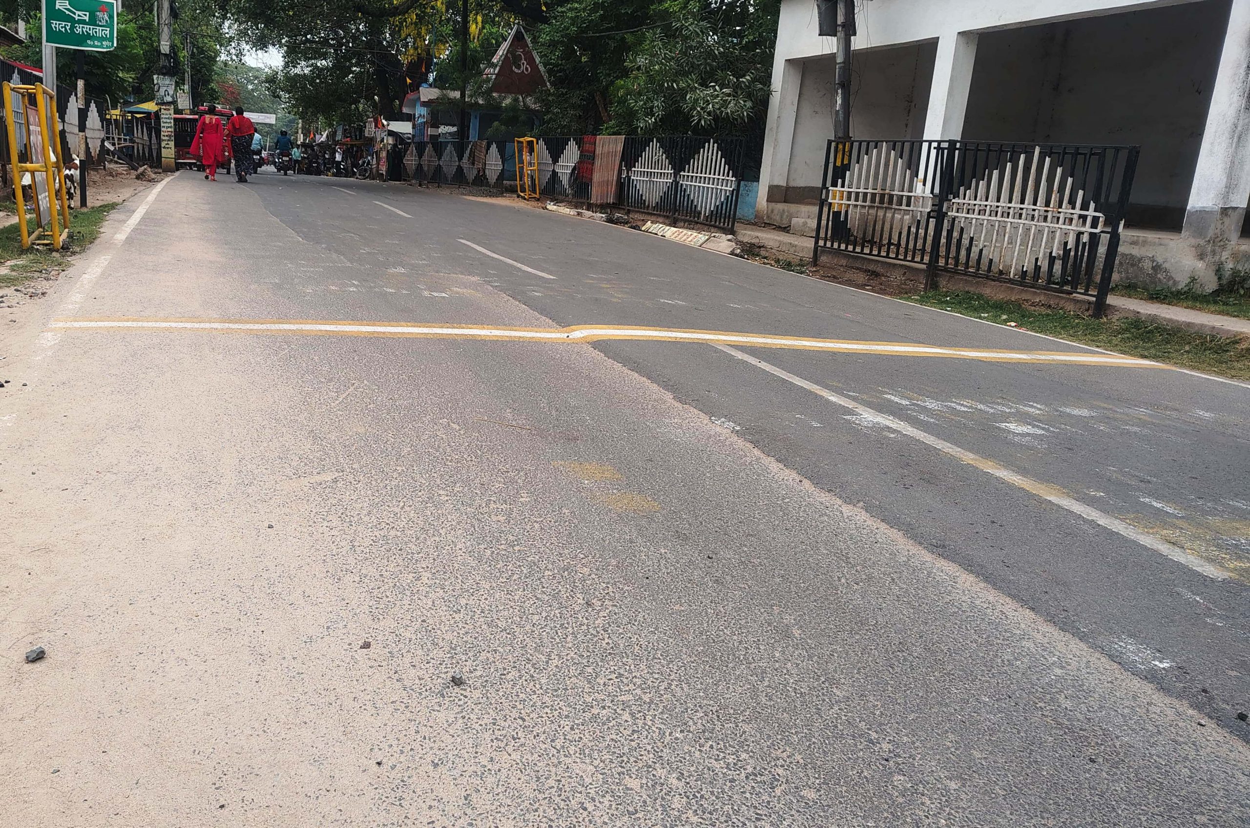 बाहरी लोगों के बाद निजी एंबुलेंस के प्रवेश पर सख्त हुआ अस्पताल प्रबंधन