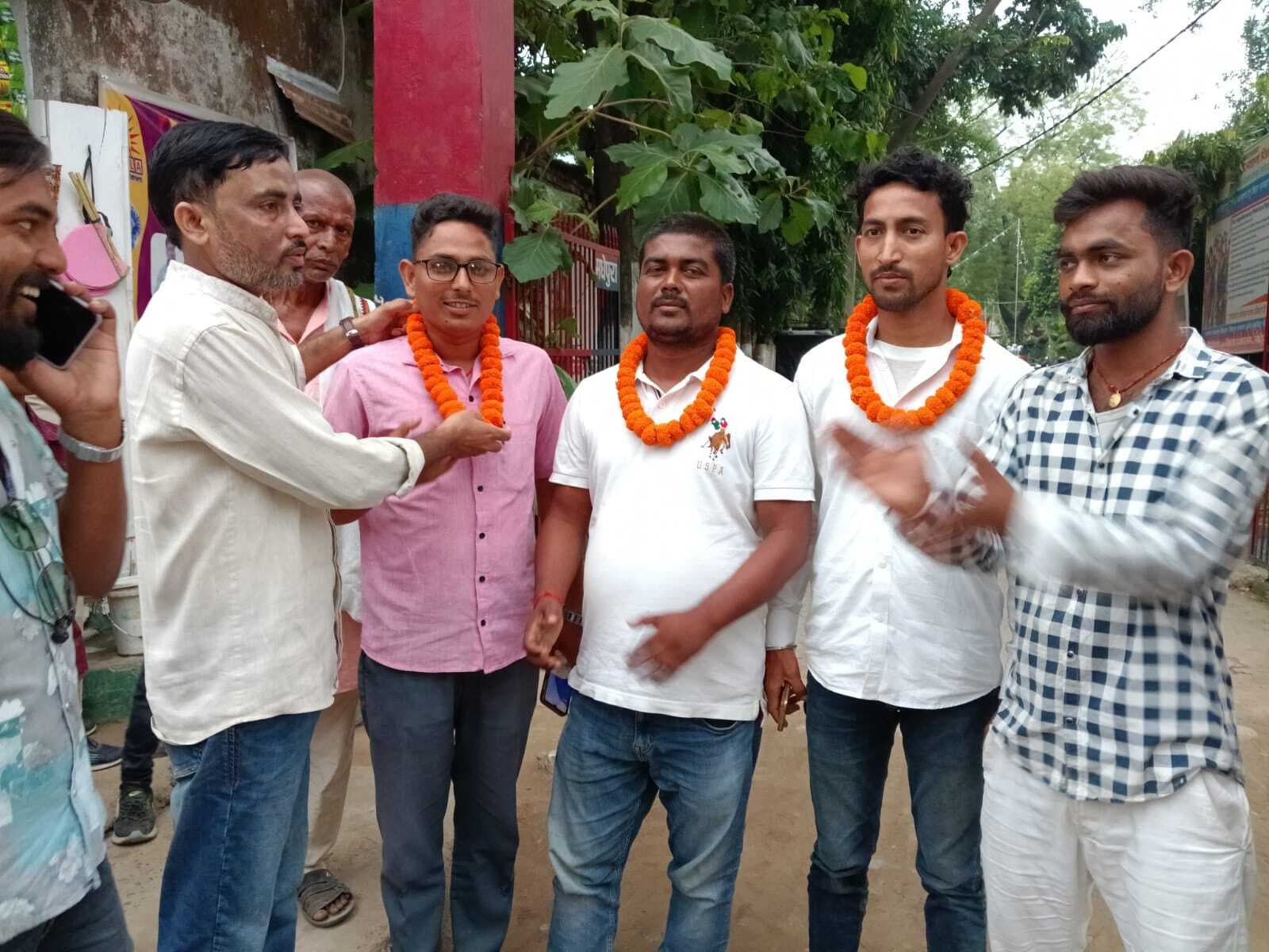 अनशनकारी छात्र नेताओं को मिली जमानत, अनशन जारी