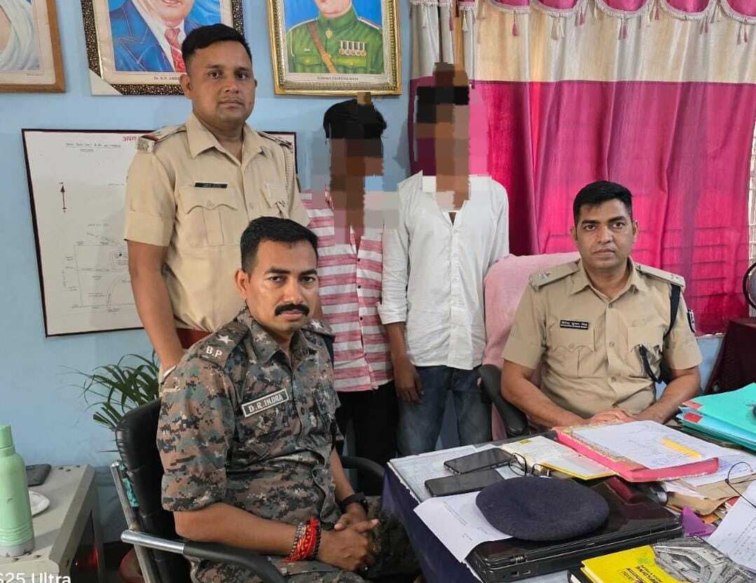 अंदर बैरागी मुहल्ले में फायरिंग करने के मामले में दो पकड़ाये