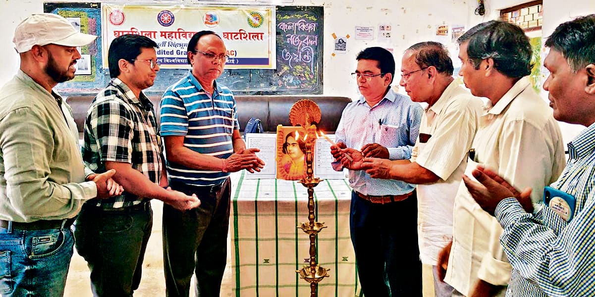 East Singbhum News : ””काजी नजरुल का जीवन संघर्ष पीढ़ियों को प्रेरणा देता रहेगा””